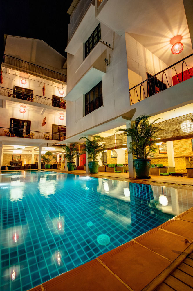 Villa Silk Road Hotel Phnom Penh Exteriör bild