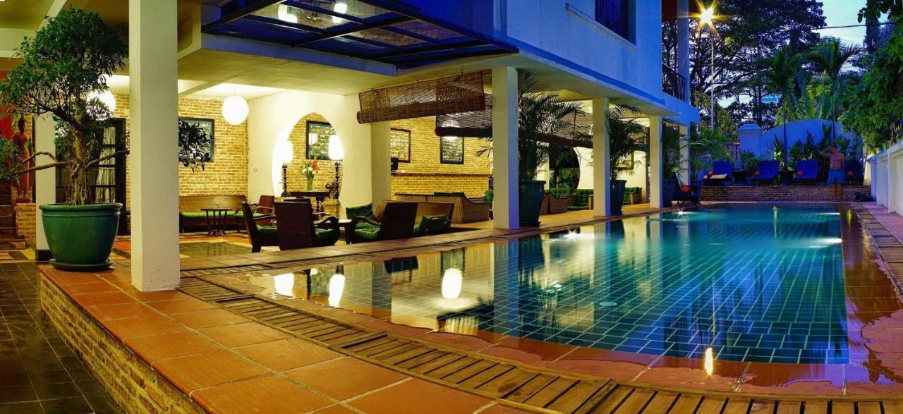 Villa Silk Road Hotel Phnom Penh Exteriör bild